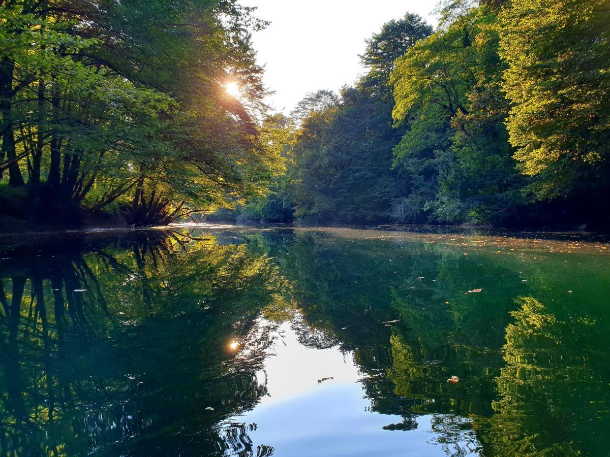 Lahinja & Kolpa River Apartments Метлика Экстерьер фото